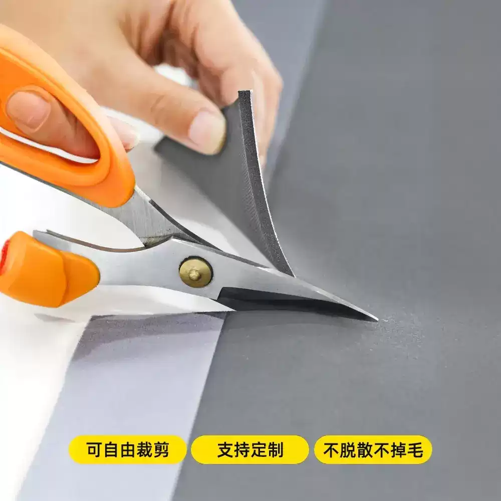 北欧風の上質デザインと厚手の心地よさが魅力のキッチンマット