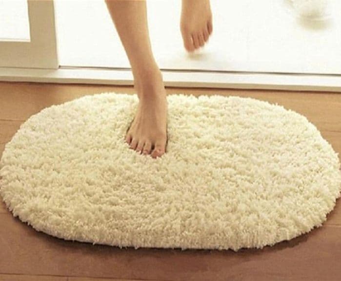 ふかふか極細繊維で疲れない！滑り止め付き楕円キッチンマット270cm