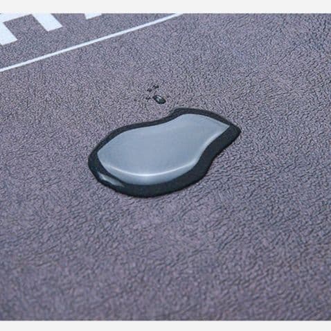 拭けるPVC製で油汚れに強い!カートゥーン柄のおしゃれキッチンマット