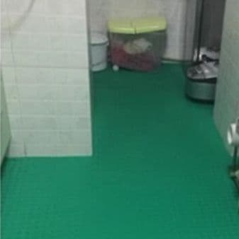 厚手PVC製で滑らないキッチンマット!防水で拭ける豊富サイズ展開