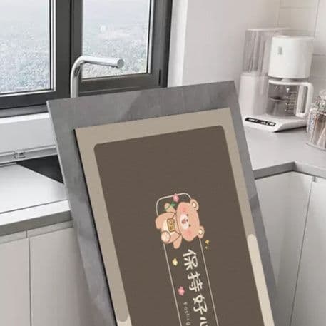 吸水性抜群で油汚れもさっと拭ける!滑り止め付きキッチンマット